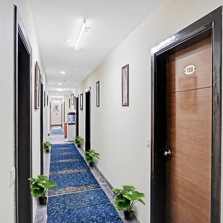 Hotel O Royal Regency Ghaziabad Luaran gambar