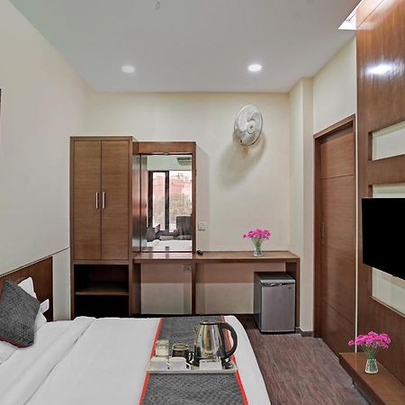 Hotel O Royal Regency Ghaziabad Luaran gambar