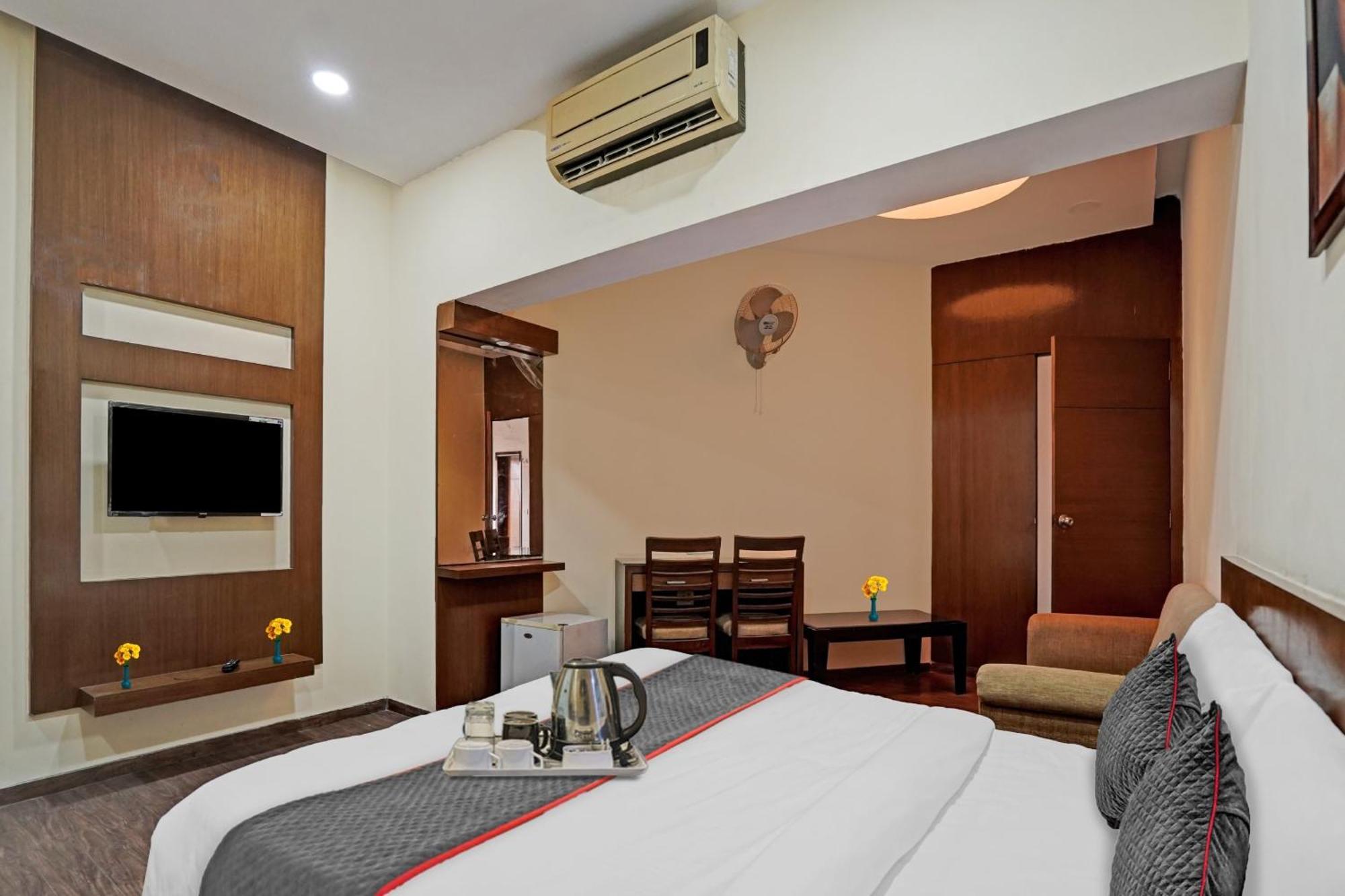 Hotel O Royal Regency Ghaziabad Luaran gambar